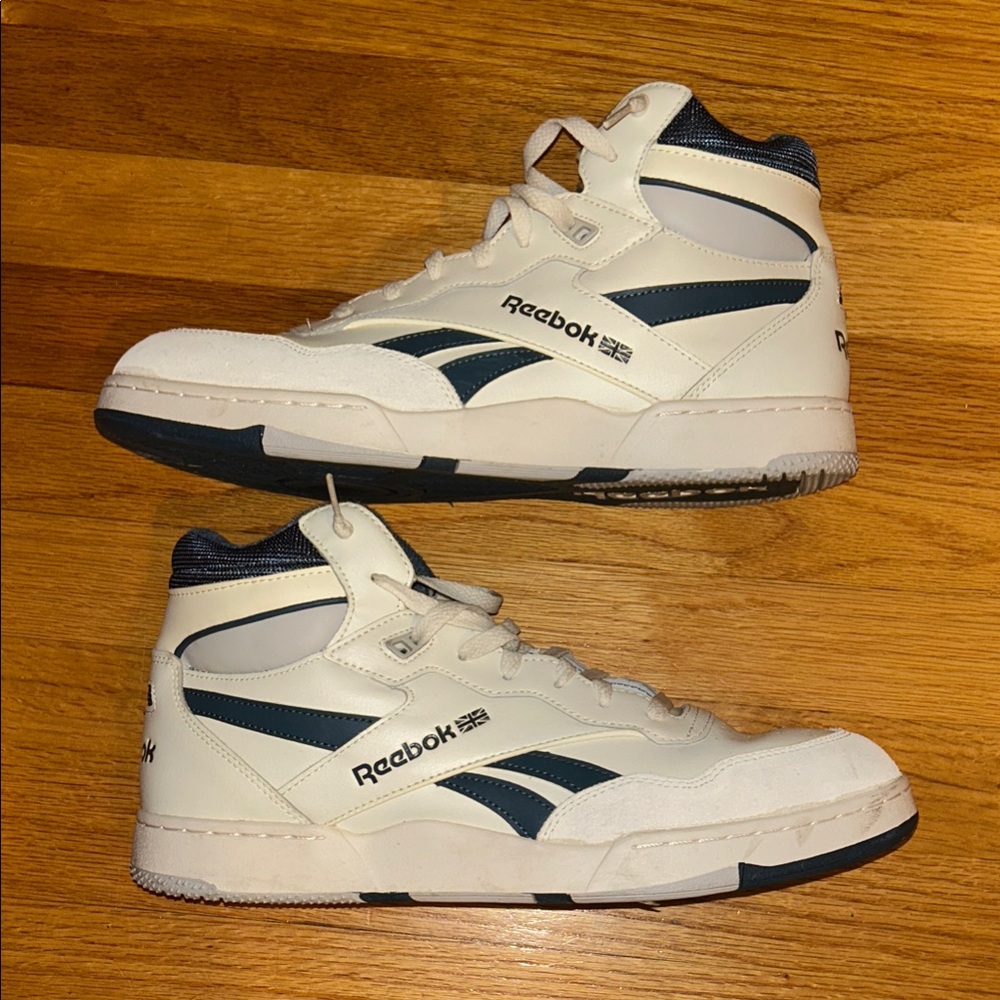 Reebok Men’s Navy and White Vintage Style High-Top Sneakers
